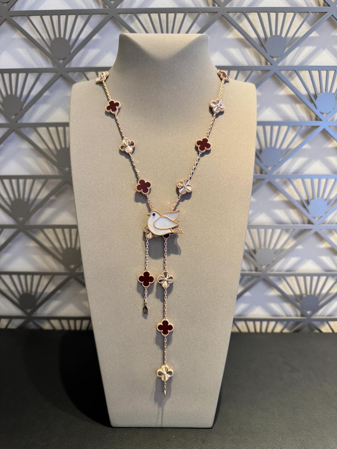 [Revel Jewelry]CLOVER 20 MOTIFS LASER CARNELIAN HALSKETTE