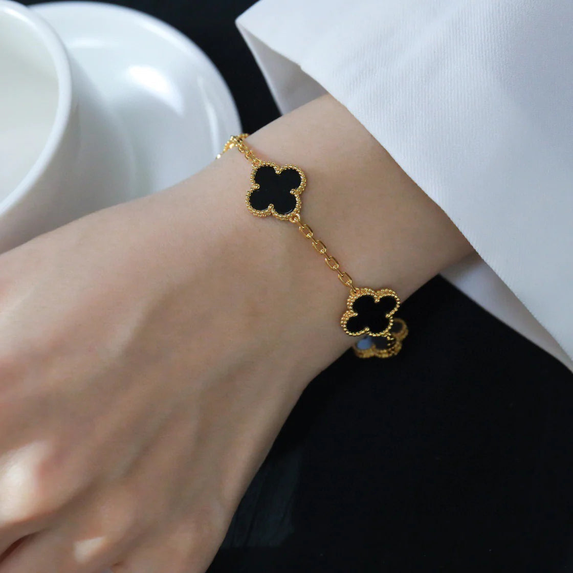 [Revel Jewelry] CLOVER 5 MOTIF ONYXS BRACELET COLLECTION