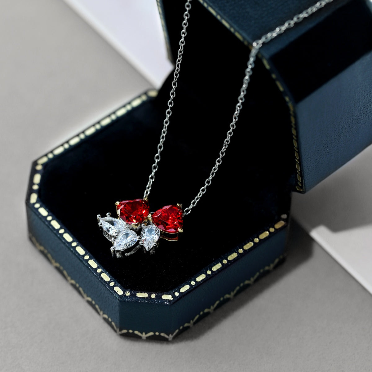 [Revel Jewelry]Dainty Red Heart Necklace