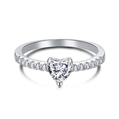 [Revel Jewelry]0.5 Carat CaratEternity Charming Heart Shape Lover Ring