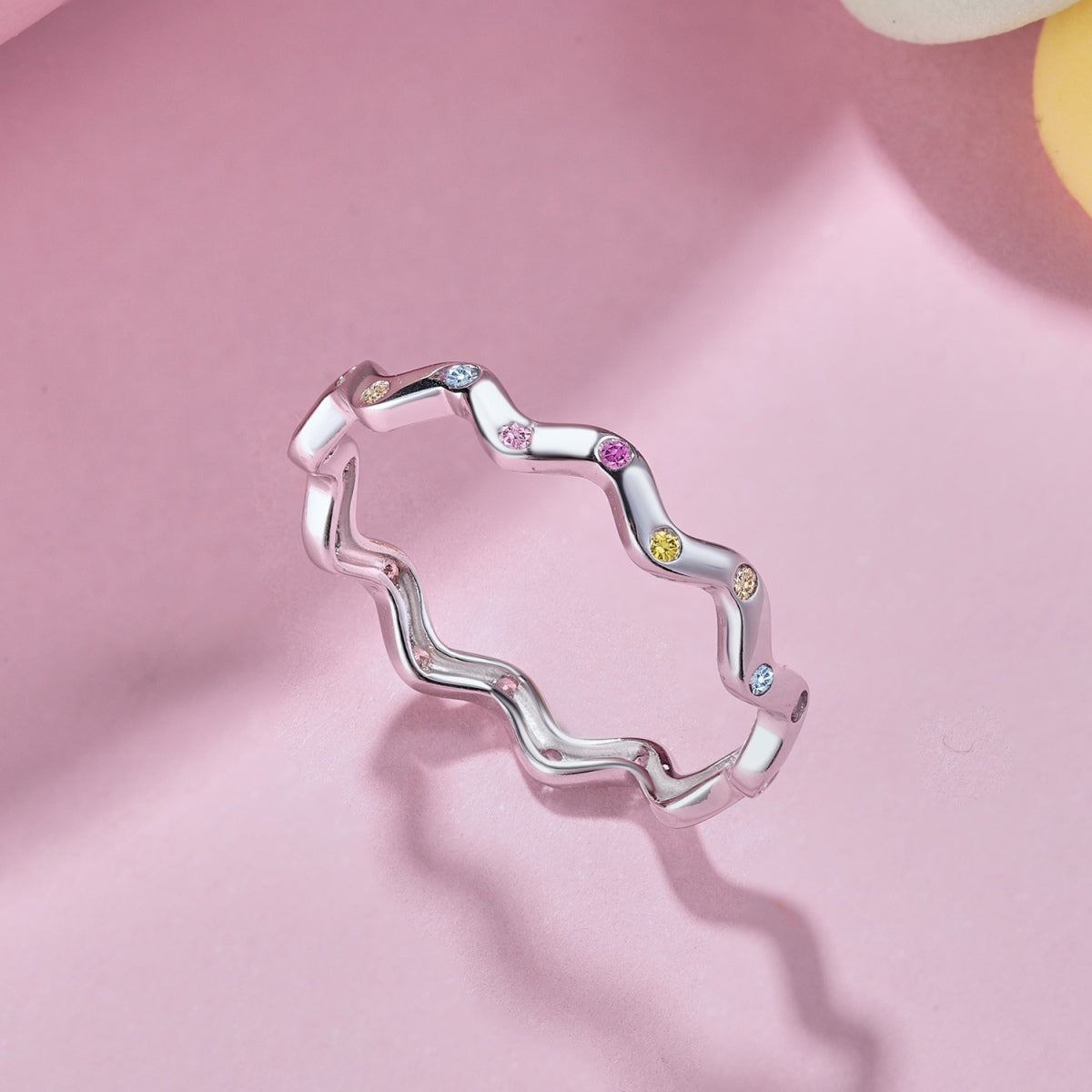 [Revel Jewelry]Ornate Vibrant Round Cut Daily Ring