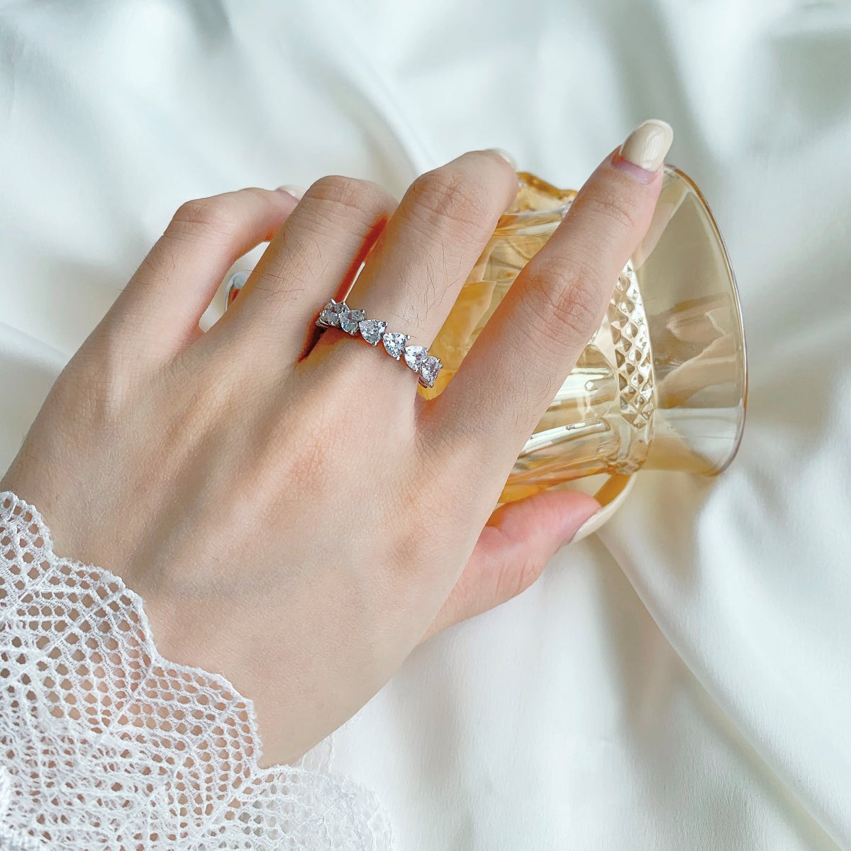 [Revel Jewelry]0.25 Carat Radiant Romance Heart Cut Lover Ring