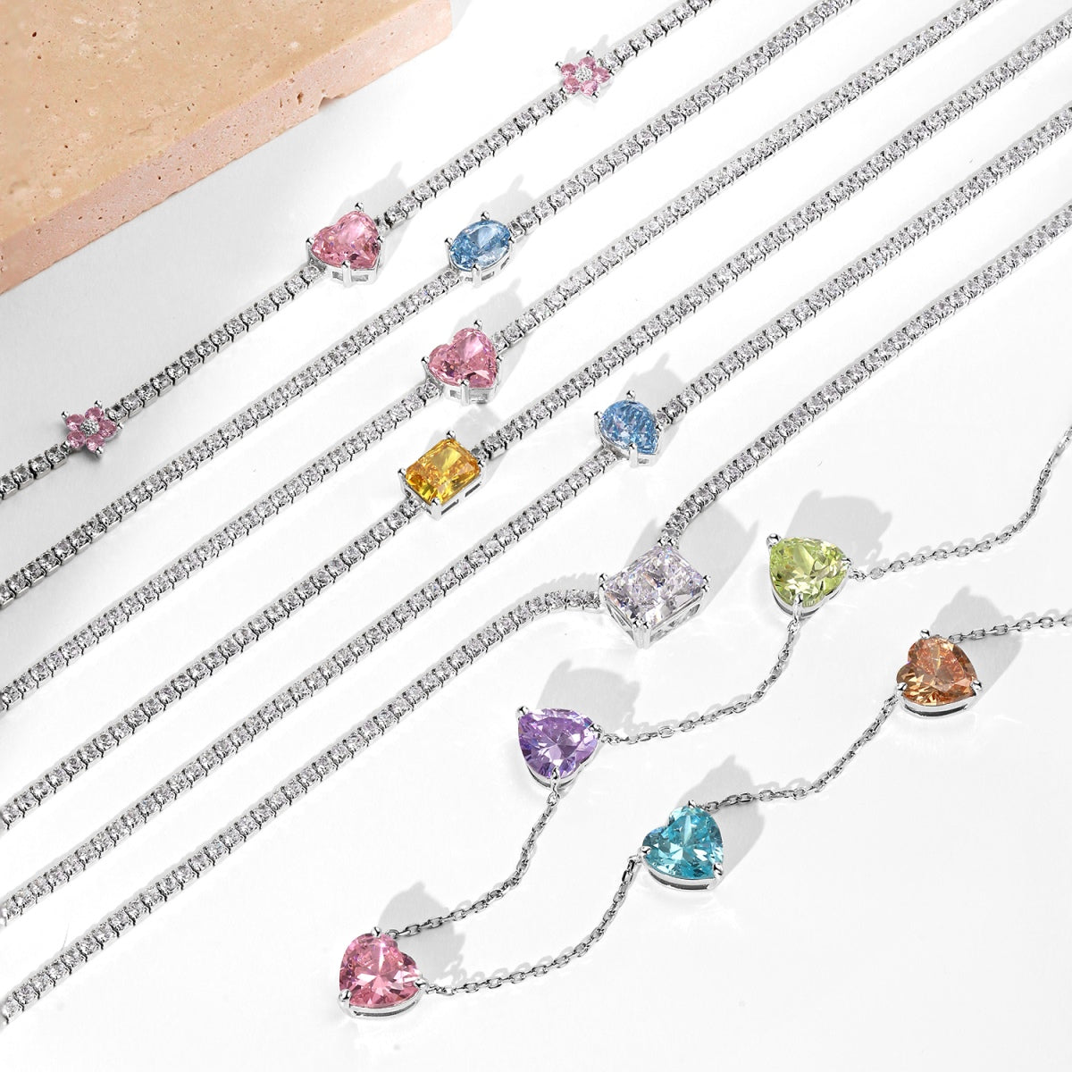 [Revel Jewelry]Dazzling Pink Heart Flower Necklace