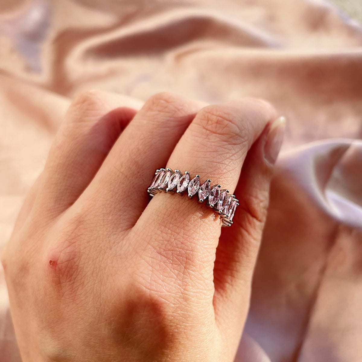 [Revel Jewelry]Gorgeous Marquise Cut Tennis Ring