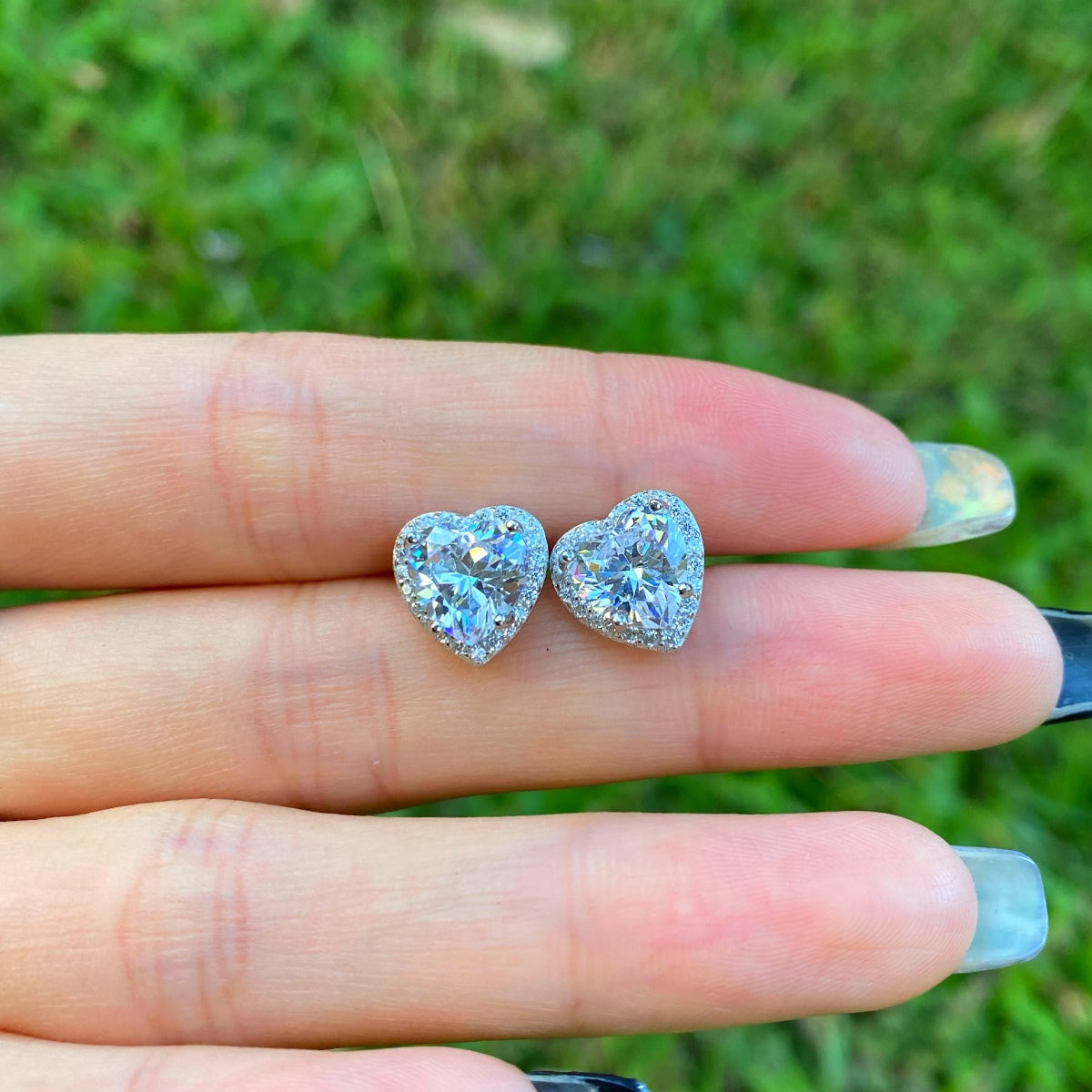 [Revel Jewelry]Sparkling Heart Shape Lover Earrings