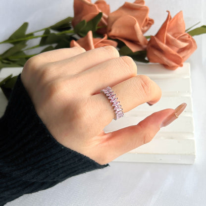[Revel Jewelry]Gorgeous Marquise Cut Tennis Ring