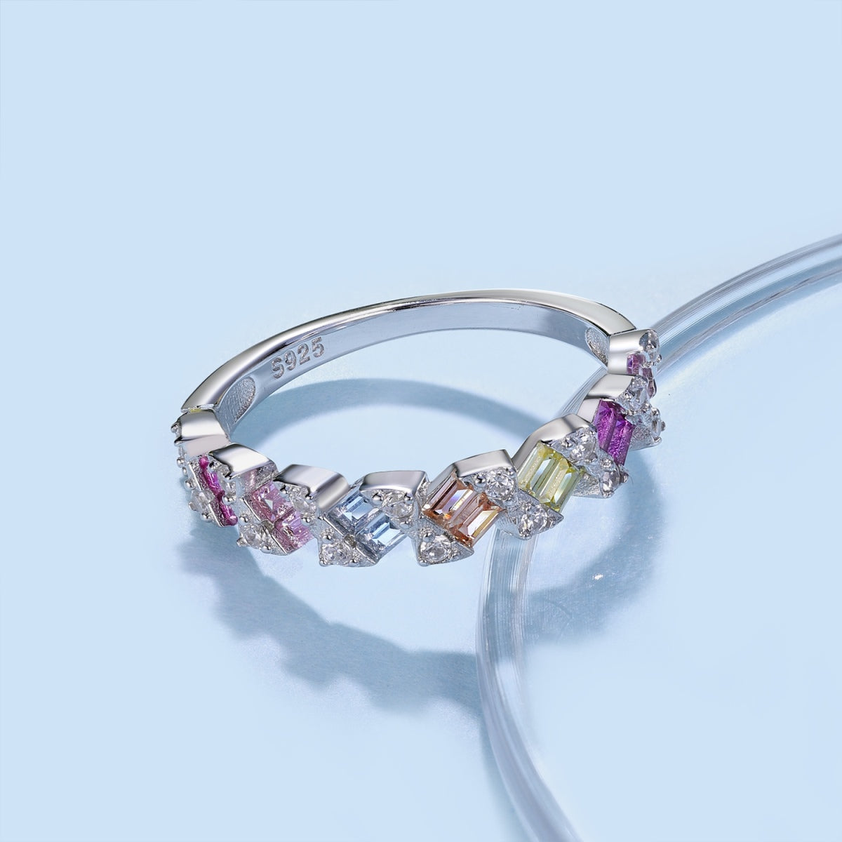 [Revel Jewelry]Delicate Vibrant Emerald Cut Daily Ring