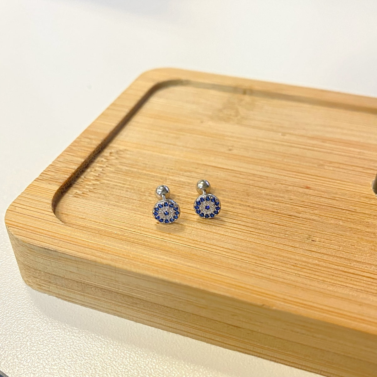 [Revel Jewelry]Devil's Eye Ear Bone Nail Earrings
