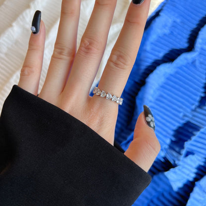 [Revel Jewelry]0.25 Carat Radiant Romance Heart Cut Lover Ring