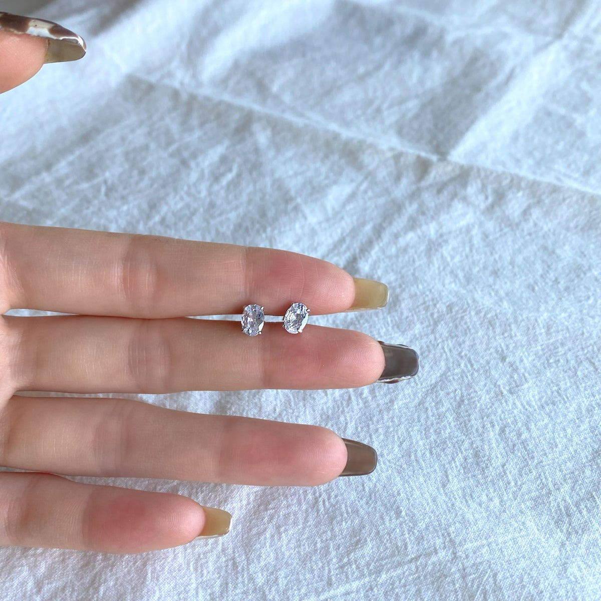 [Revel Jewelry]Oval Classic Dignified Elegant Earrings