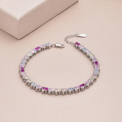 [Revel Jewelry]繊細なカラフルエメラルドカットパーティーブレスレット
