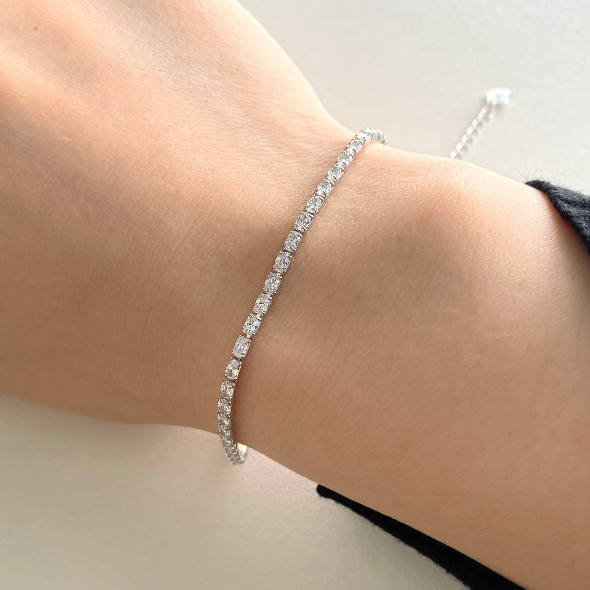 [Revel Jewelry]Elegant Emerald Cut Daily Bracelet