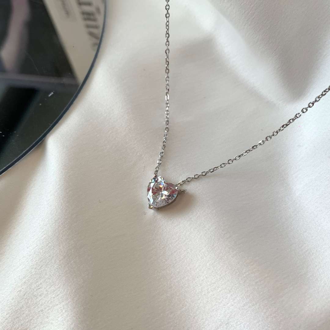[Revel Jewelry]Heart Shape Main Stone Pendant Collarbone Necklace