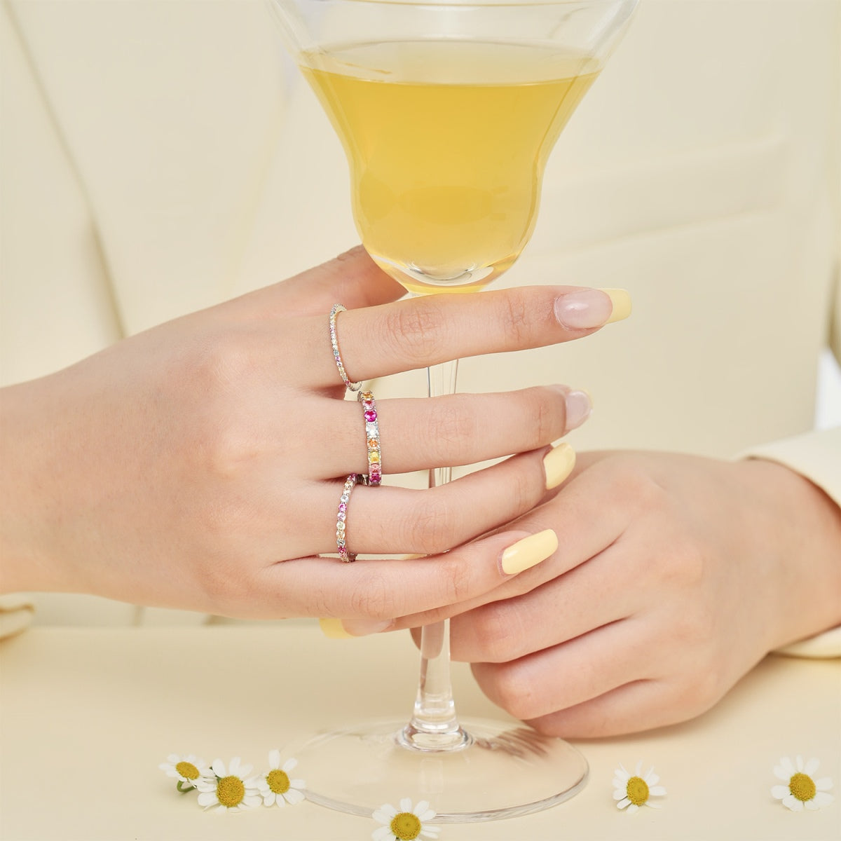 [Revel Jewelry]Ornate Colorful Round Cut Tennis Ring