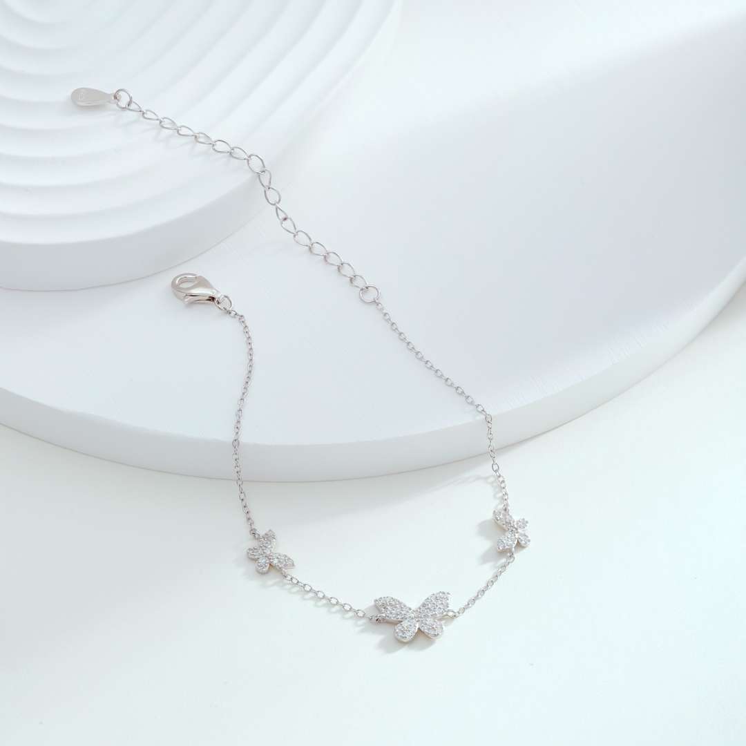 [Revel Jewelry]Delicate Butterfly Pendant Bracelet
