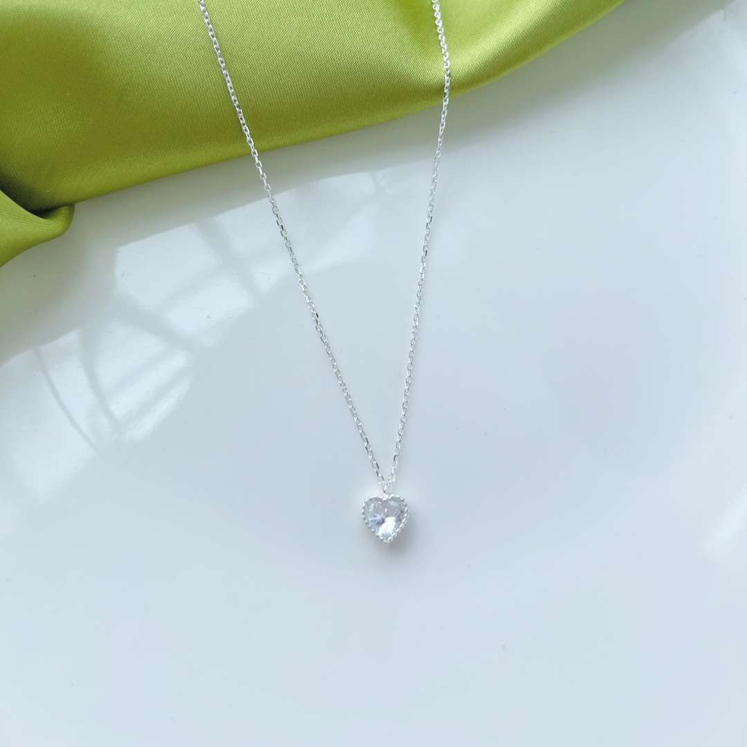 [Revel Jewelry]Ornate Heart Shape Necklace