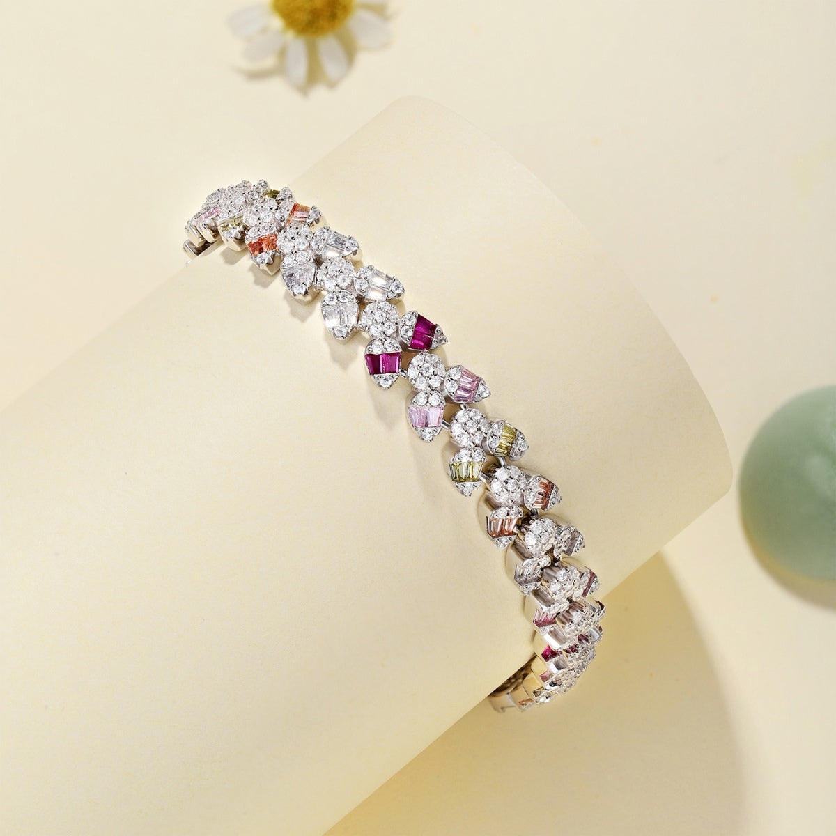 [Revel Jewelry]華奢な可憐な花形デイリーブレスレット