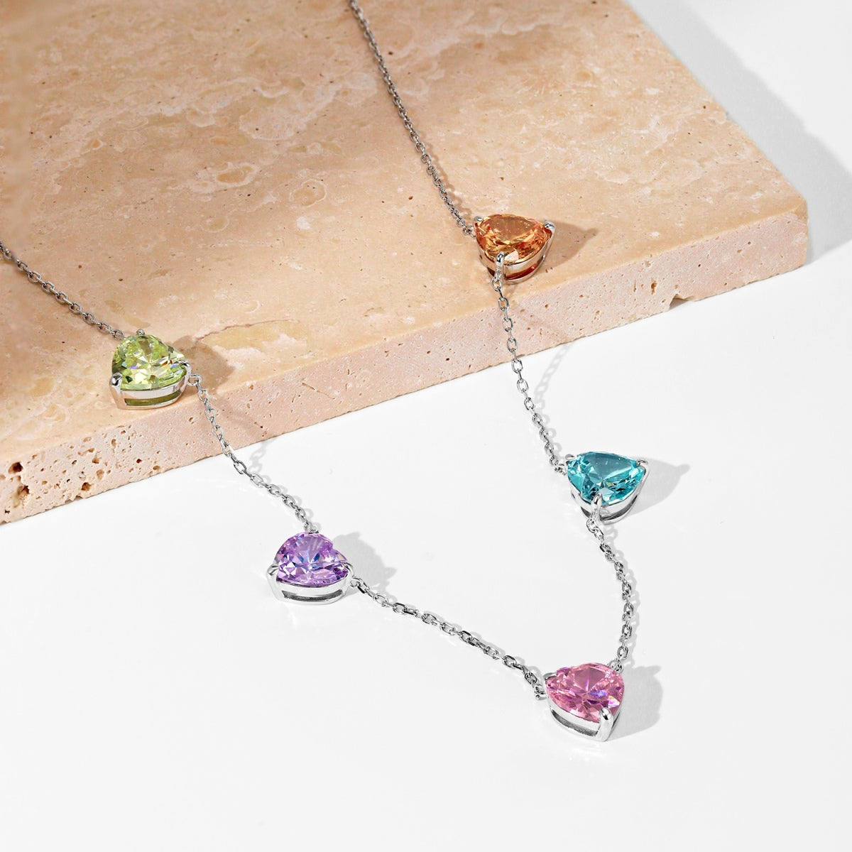 [Revel Jewelry]Sparkling Colorful Heart Cut Necklace