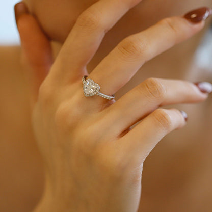 [Revel Jewelry]Eternity Splashy Romantic Heart Shape Lover Ring