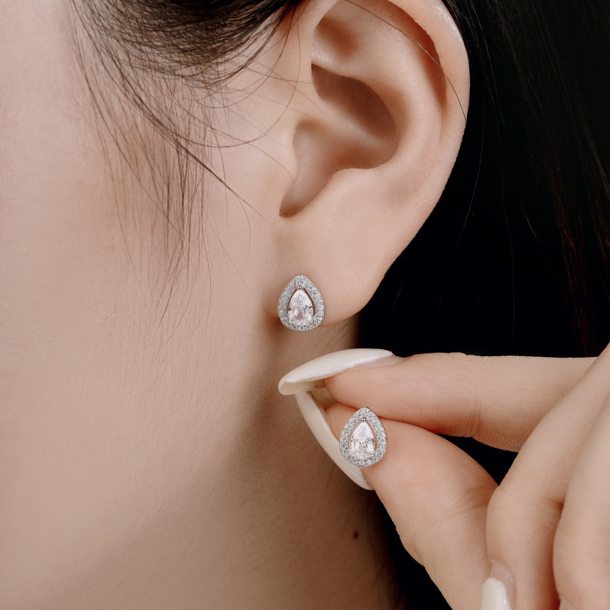 [Revel Jewelry]Luxurious Water Drop Shape Earrings