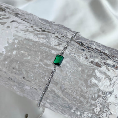[Revel Jewelry]1.0 Carat Unique Emerald Cut Banquet Bracelet