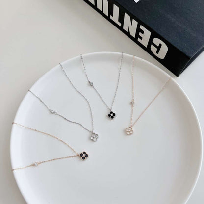 [Revel Schmuck]Zarte Halskette in Blumenform