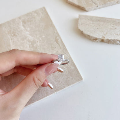 [Revel Jewelry]2.0 Carat Dazzling Sparkling Radiant Cut Party Ring