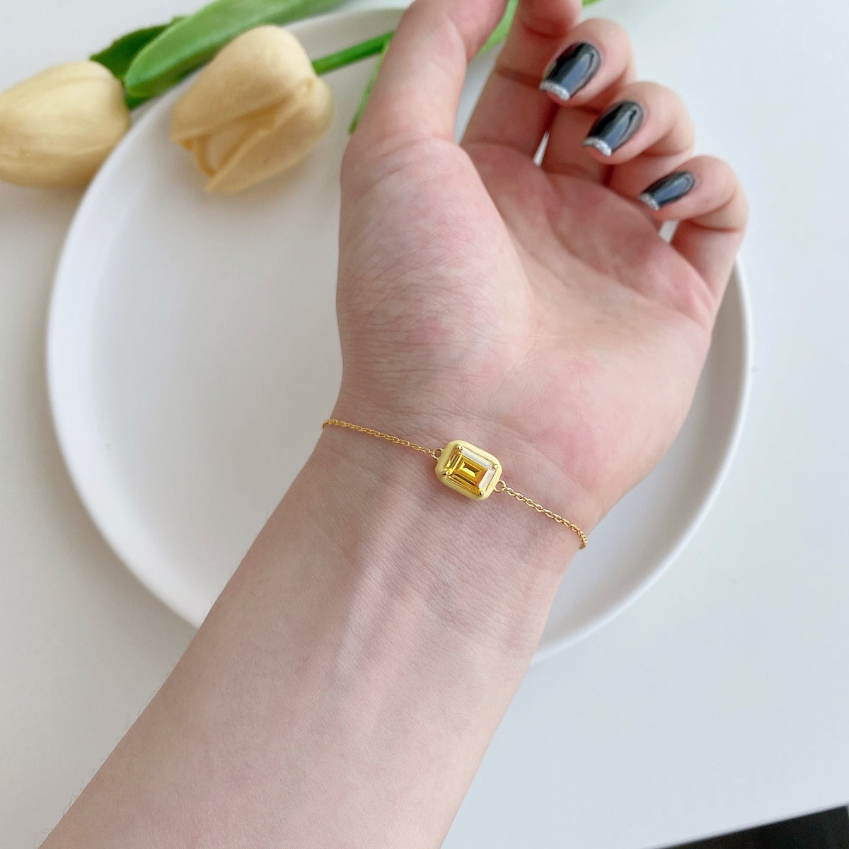 [Revel Jewelry]2.0 Carat Sparkling Colorful Emerald Cut Daily Bracelet