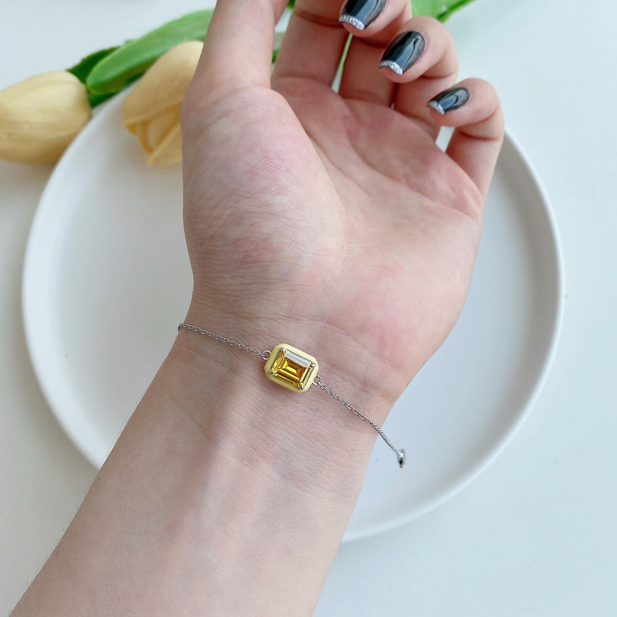[Revel Jewelry]2.0 Carat Sparkling Colorful Emerald Cut Daily Bracelet