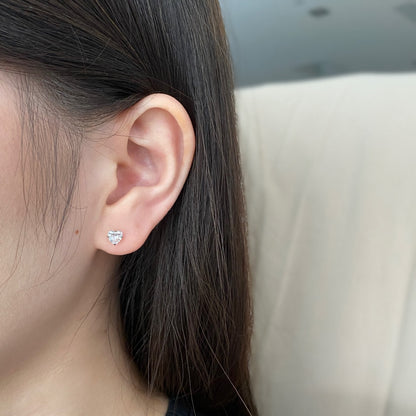 [Revel Jewelry]Sparkling Heart Shaped Simple Earrings