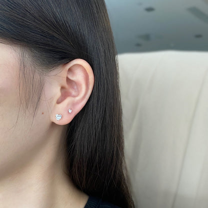 [Revel Jewelry]Sparkling Heart Shaped Simple Earrings