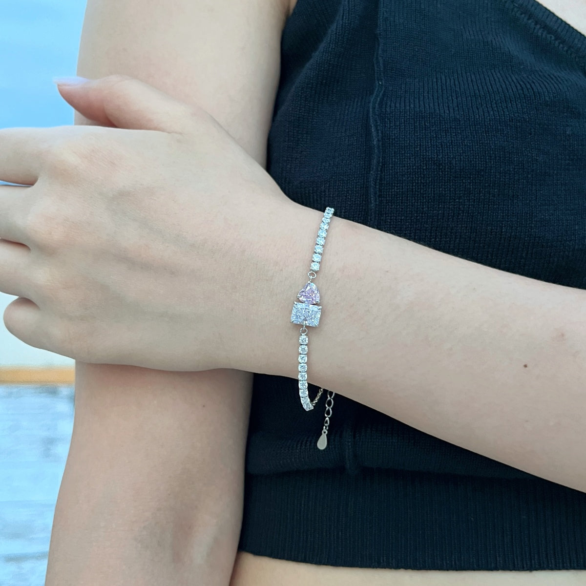 [Revel Jewelry]Dazzling Unique Multi Shape Lover Bracelet