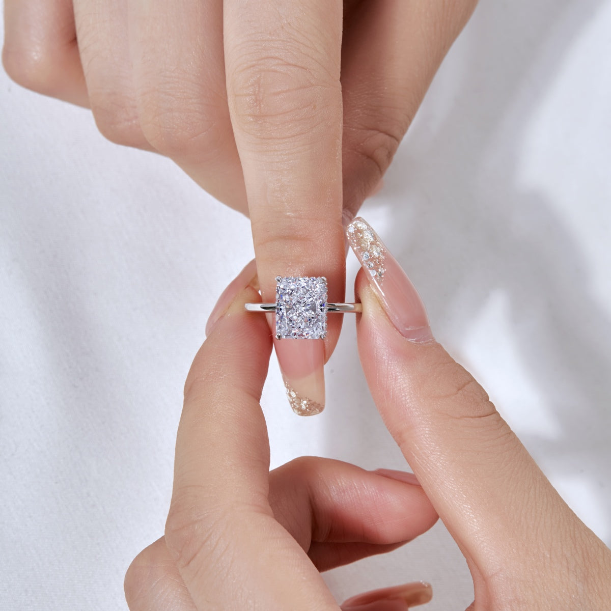 [Revel Jewelry]4.0 Carat Ornate Enchanting Radiand Cut Banquet Ring