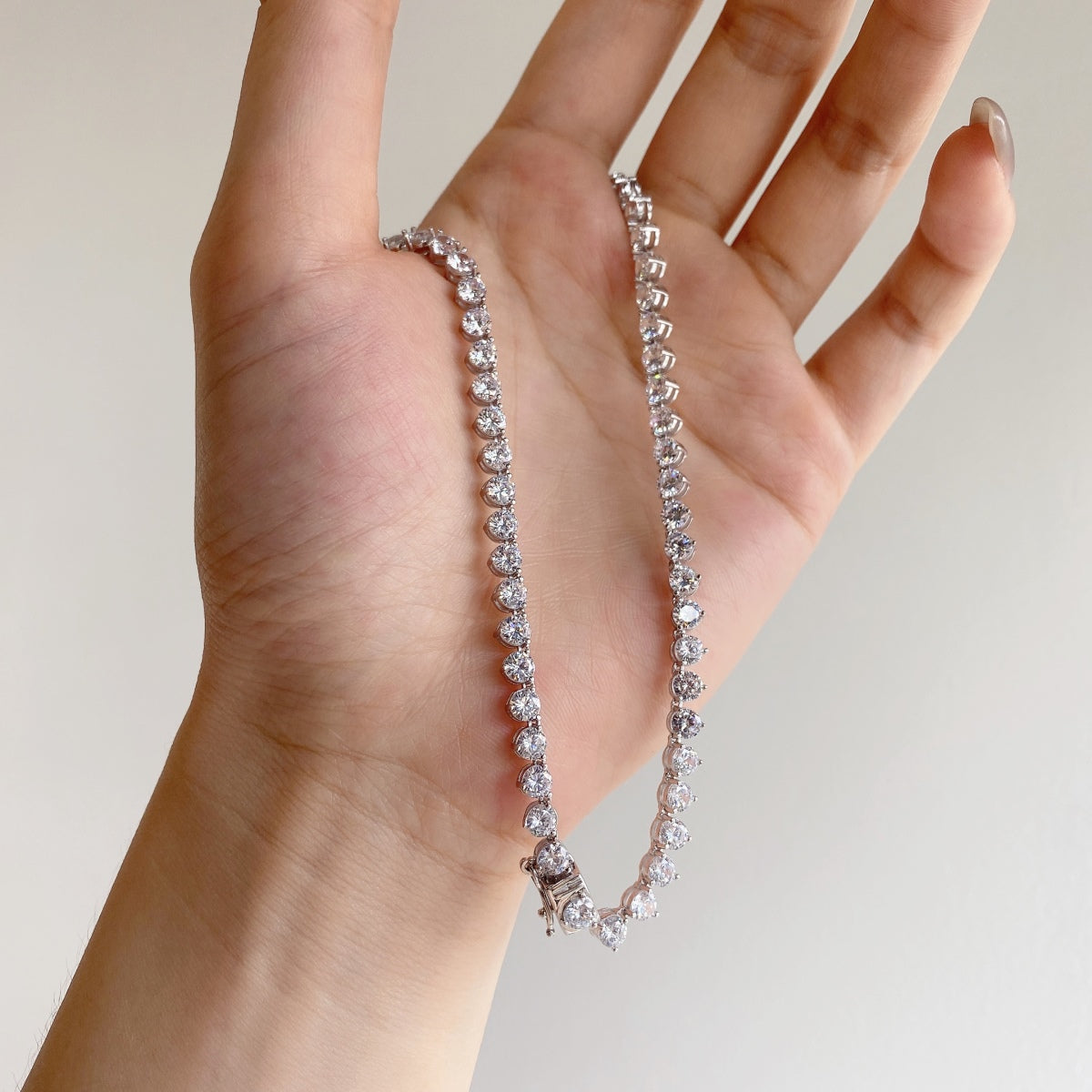 [Revel Jewelry]Ornate Heart Cut Tennis Necklace