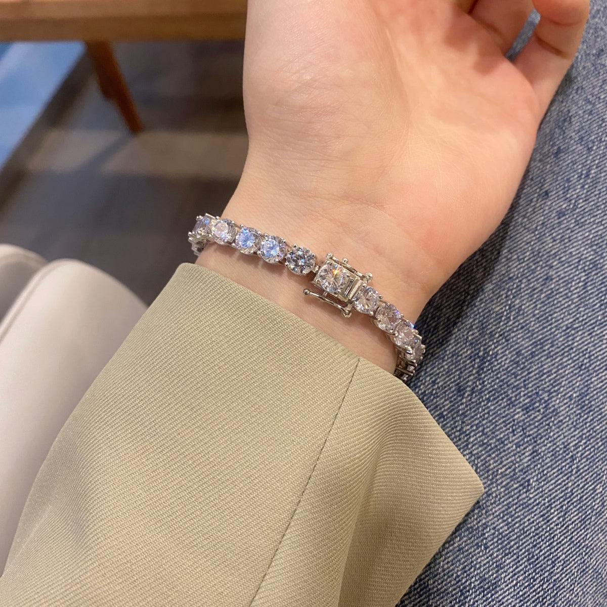 [Revel Jewelry]0.75 Carat Dazzling Round Cut Wedding Bracelet
