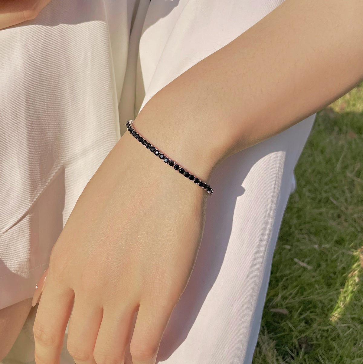 [Revel Jewelry]鮮やかなカラフルラウンドカットパーティブレスレット