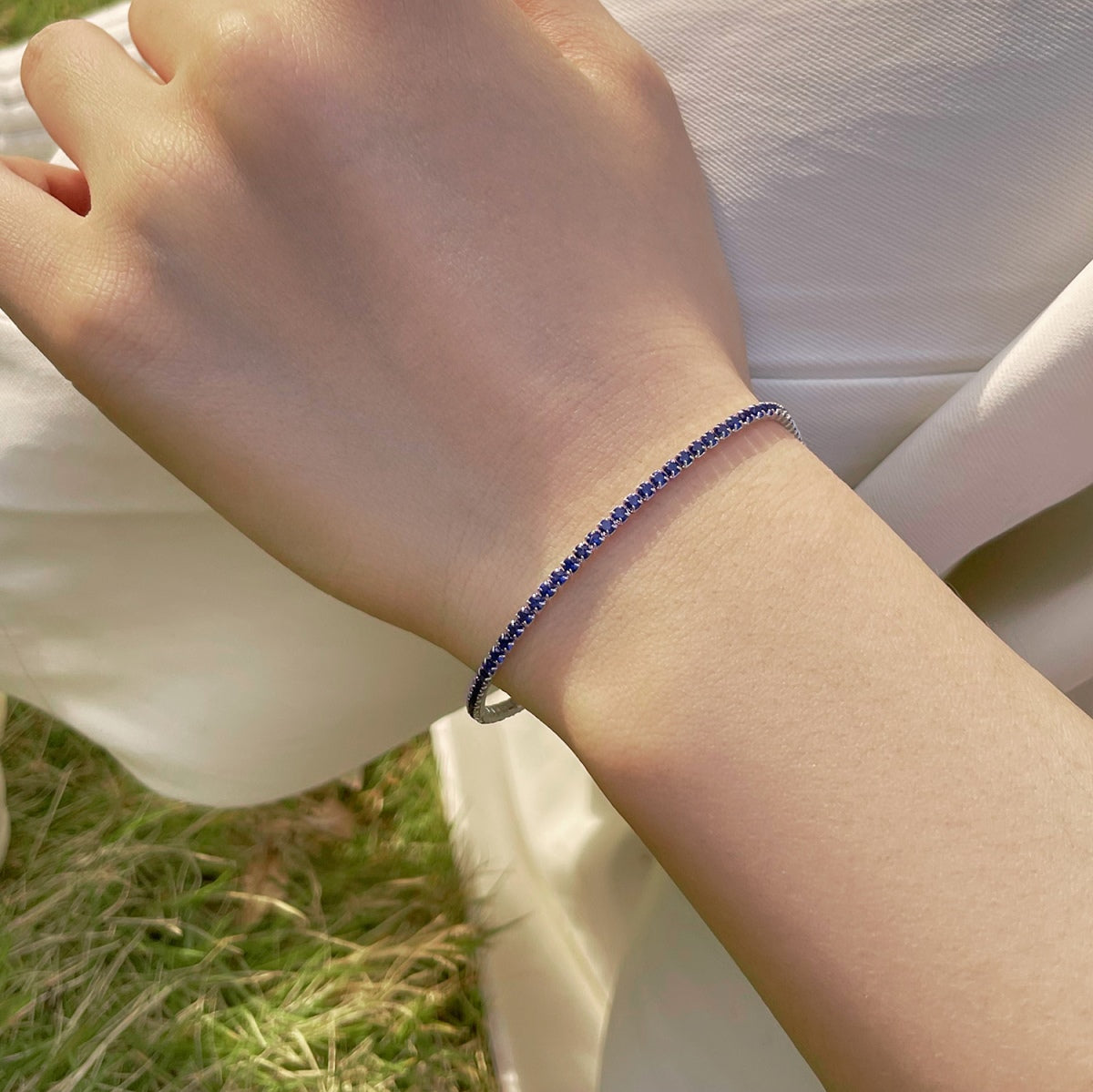 [Revel Jewelry]華やかでカラフルなラウンドカットのパーティーブレスレット