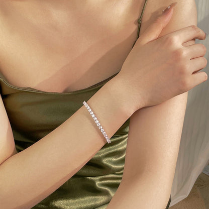 [Revel Jewelry]豪華な装飾のラウンドカットテニスブレスレット