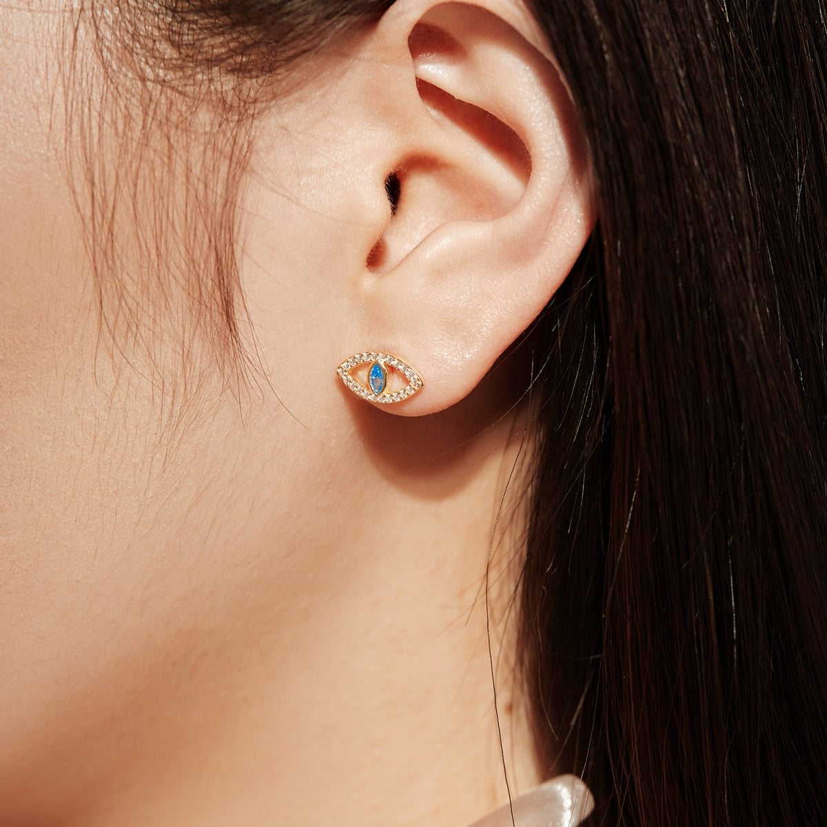 [Revel Jewelry]Blue Devil Eyes Hollow Stud Earrings