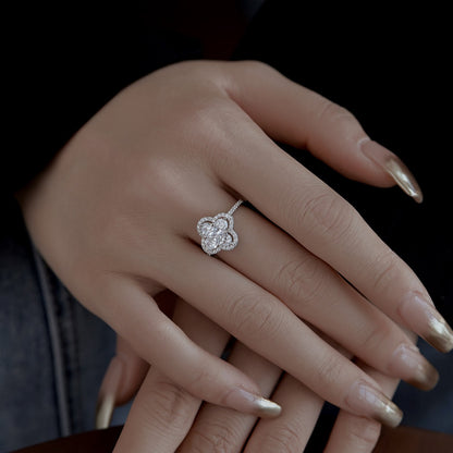 [Revel Jewelry]Luxurious Eternity Flower Shape Banquet Ring