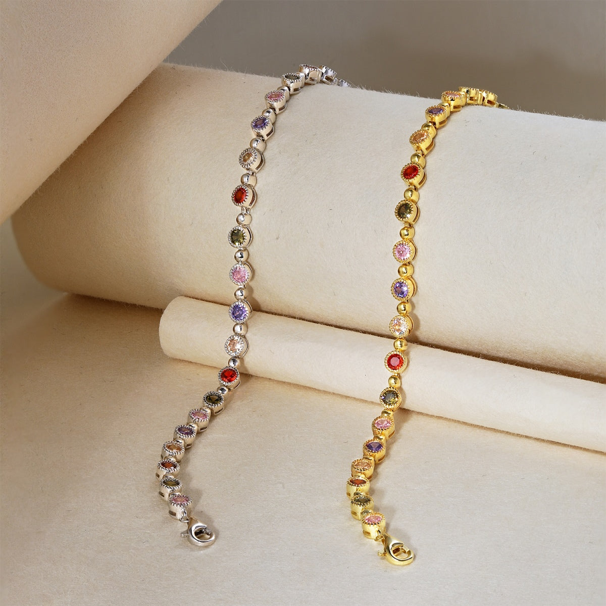 [Revel Jewelry]キラキラと輝く豪華なラウンドカットパーティーブレスレット