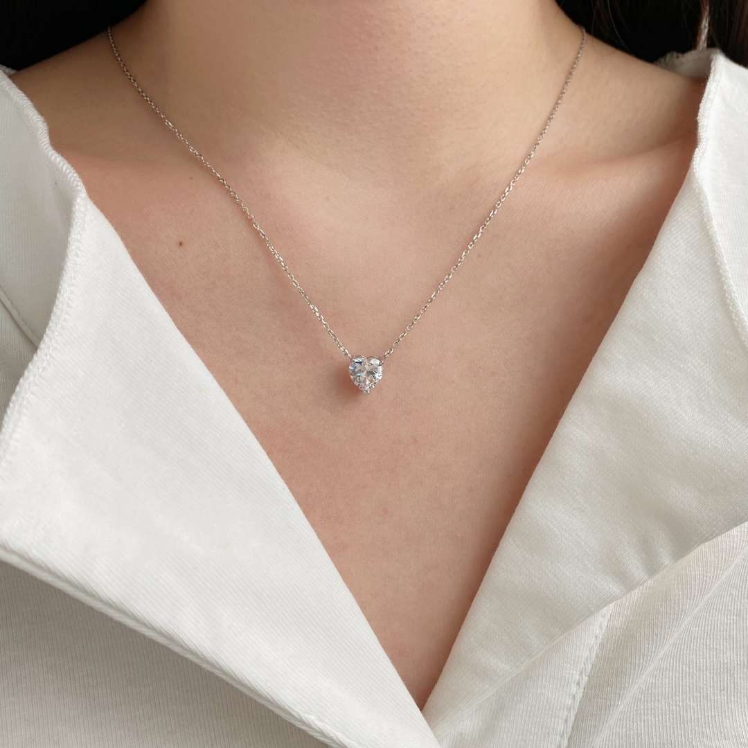 [Revel Jewelry]Heart Shape Main Stone Pendant Collarbone Necklace