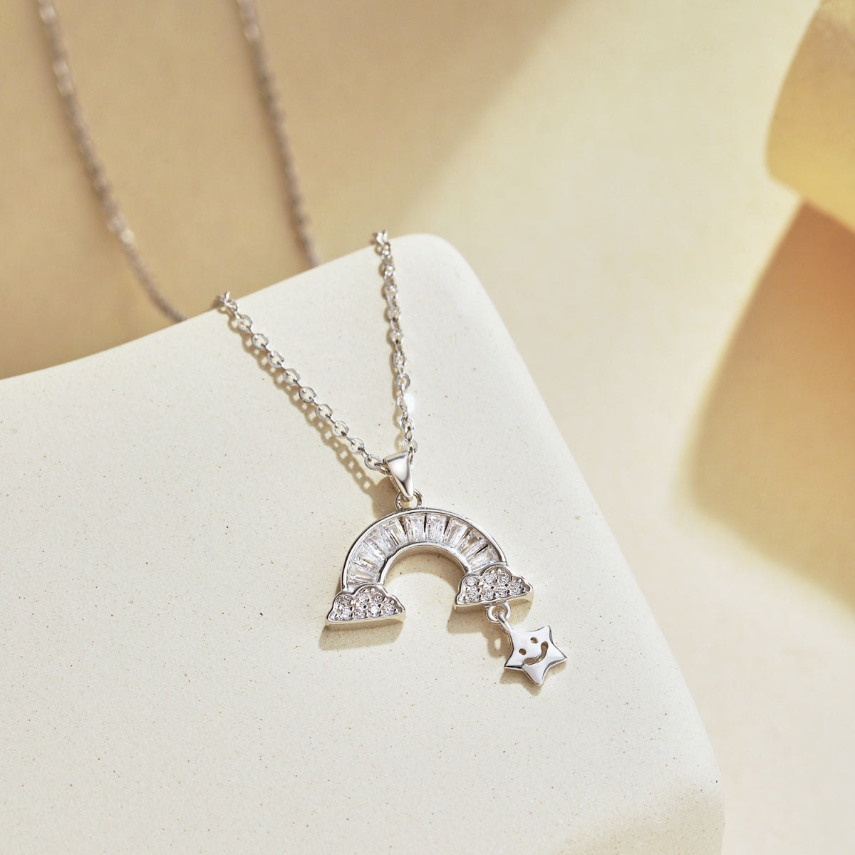 [Revel Jewelry]Einzigartige Regenbogen-Sternen-Halskette
