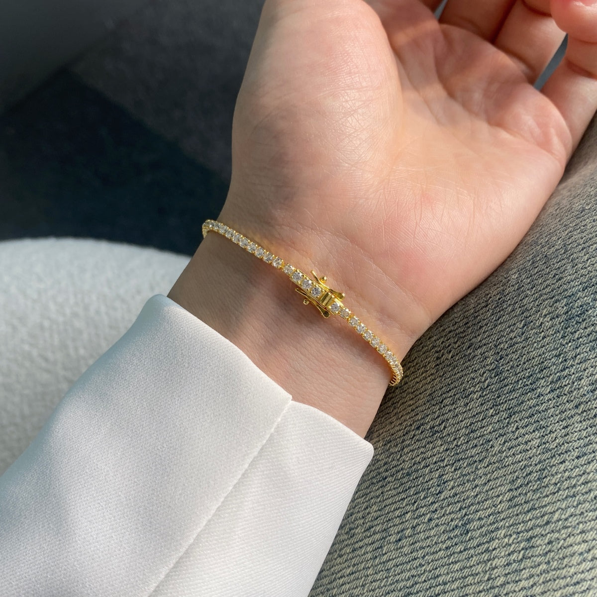 [Revel Jewelry]華やかでカラフルなラウンドカットのパーティーブレスレット