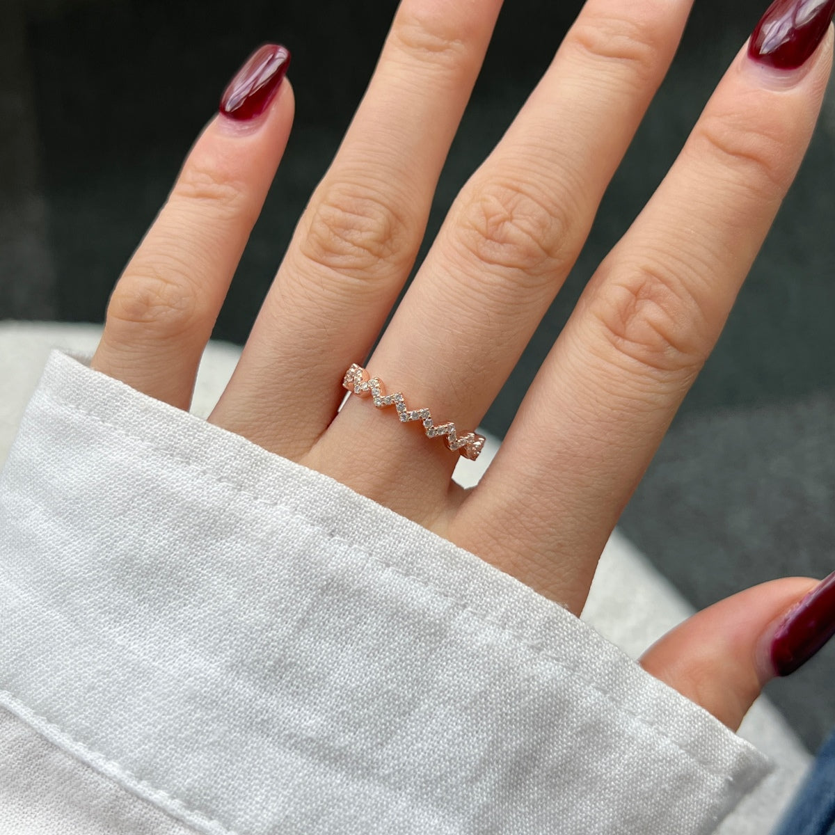 [Revel Jewelry]Delicate Enchanting Wave Shape Daily Ring