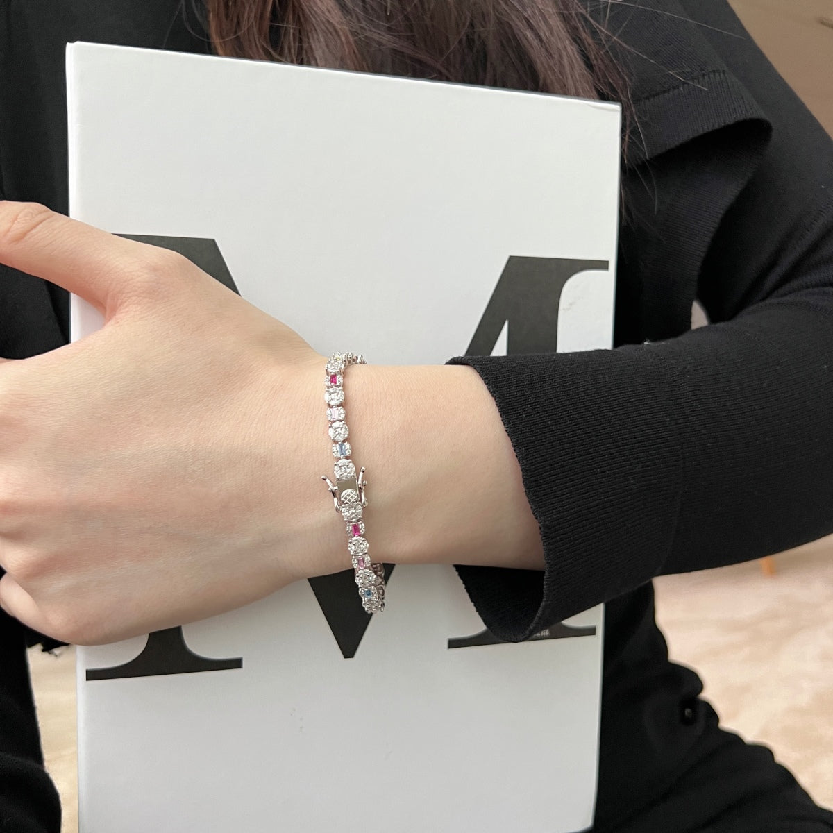 [Revel Jewelry]光り輝くラディアント・マルチカット デイリーブレスレット