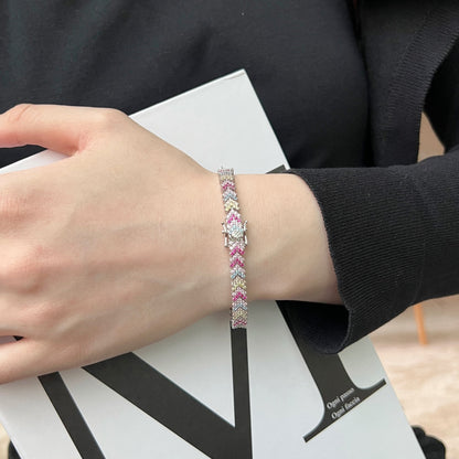 [Revel Jewelry]華やかな輝きのラウンドカットパーティブレスレット