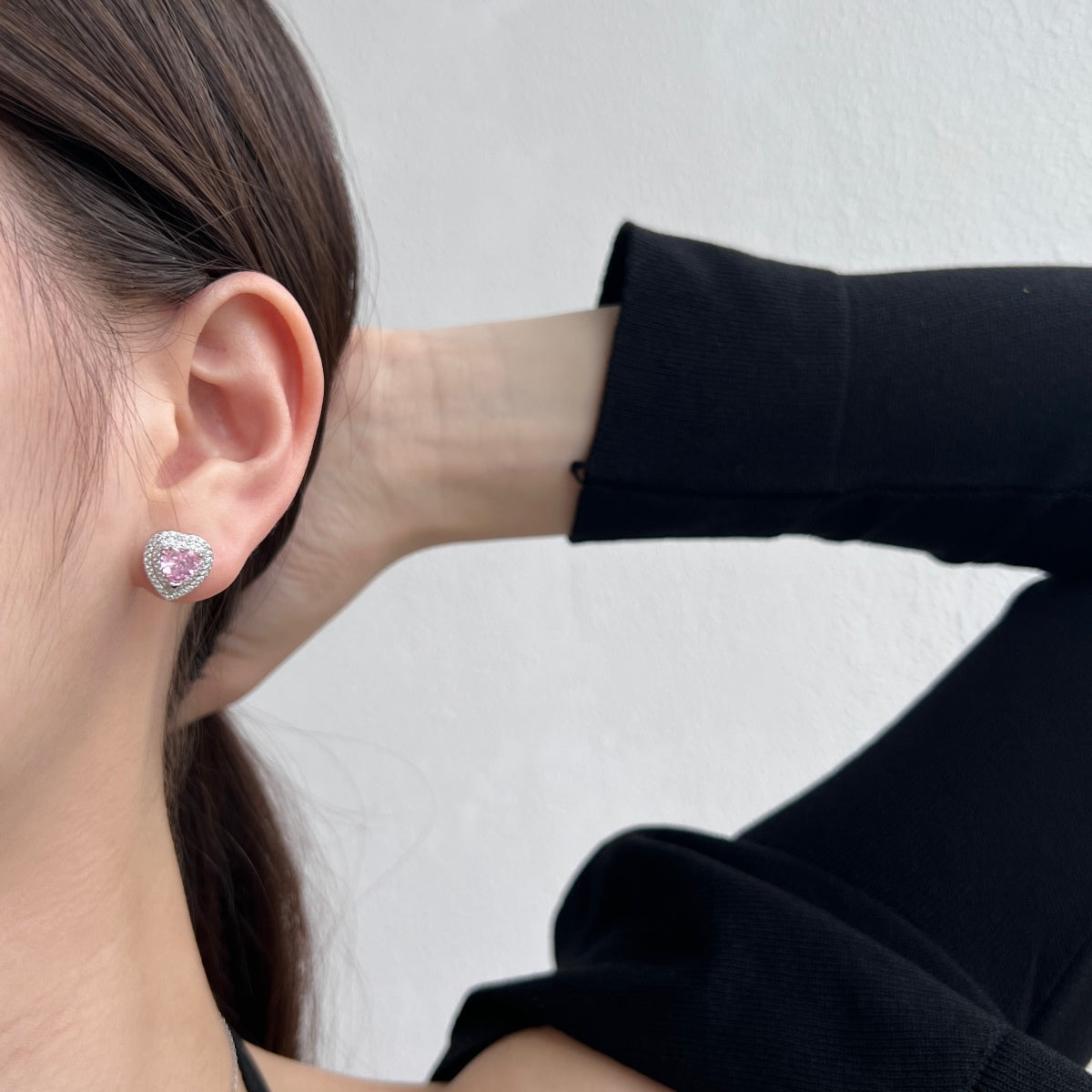 [Revel Jewelry]Dazzling Heart Shape Lover Earrings