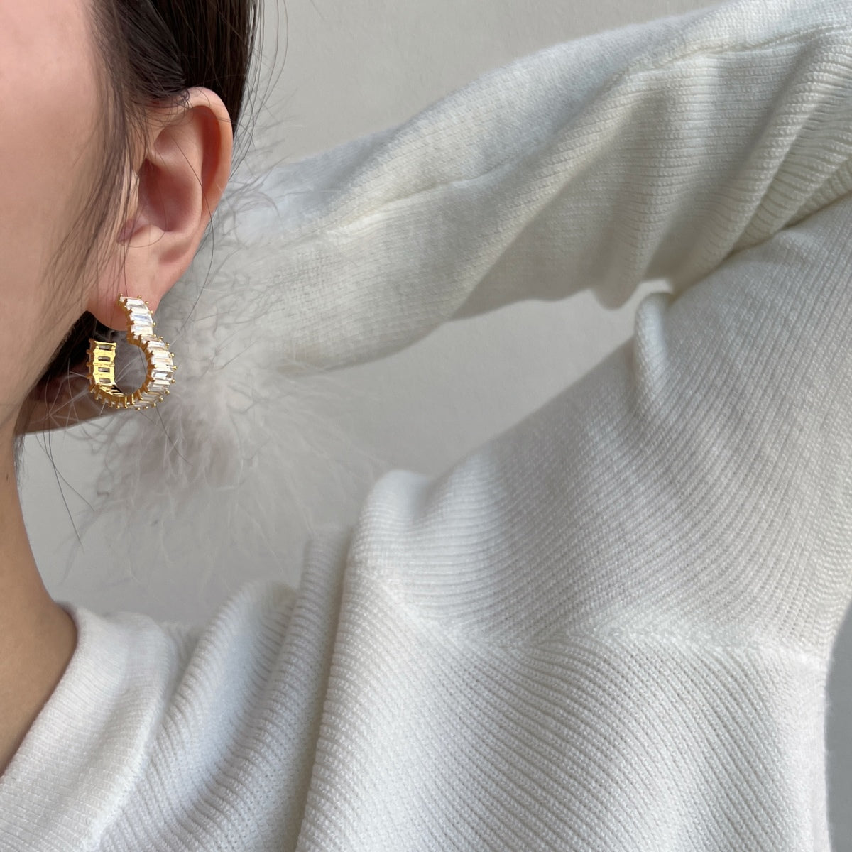 [Revel Jewelry]Radiant Heart Cutout Earrings