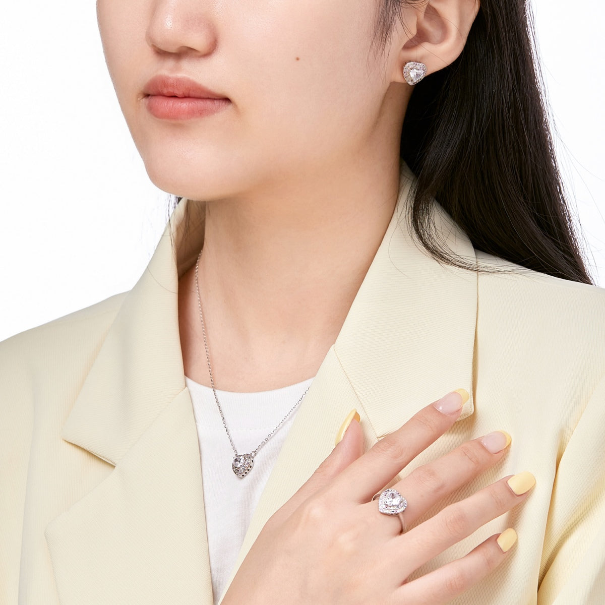 [Revel Jewelry]Delicate Ebullient Heart Shape Wedding Ring